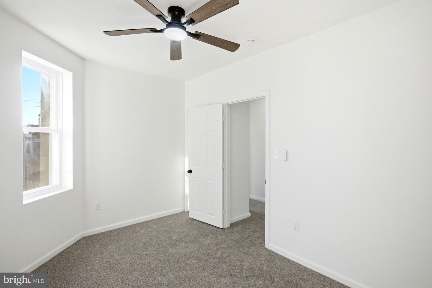 1651 N Redfield St Property Photo 27
