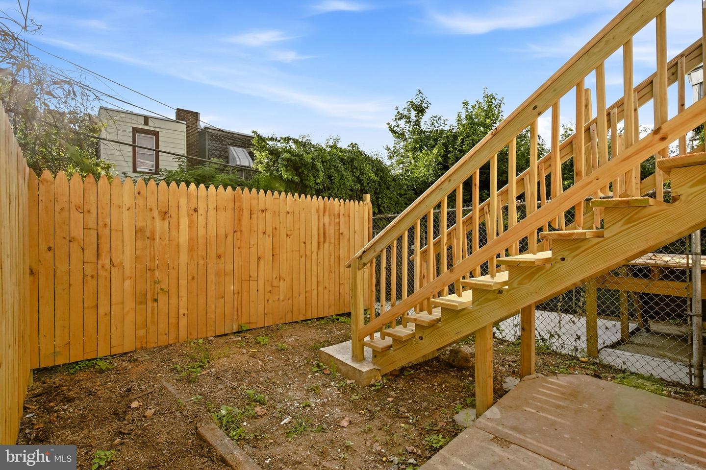 1651 N Redfield St Property Photo 33