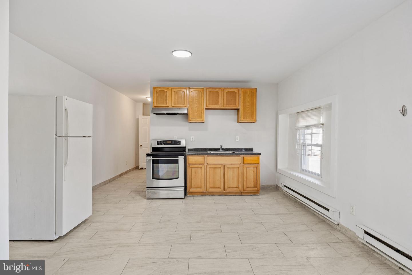 1301-00 W Venango St Property Photo 8