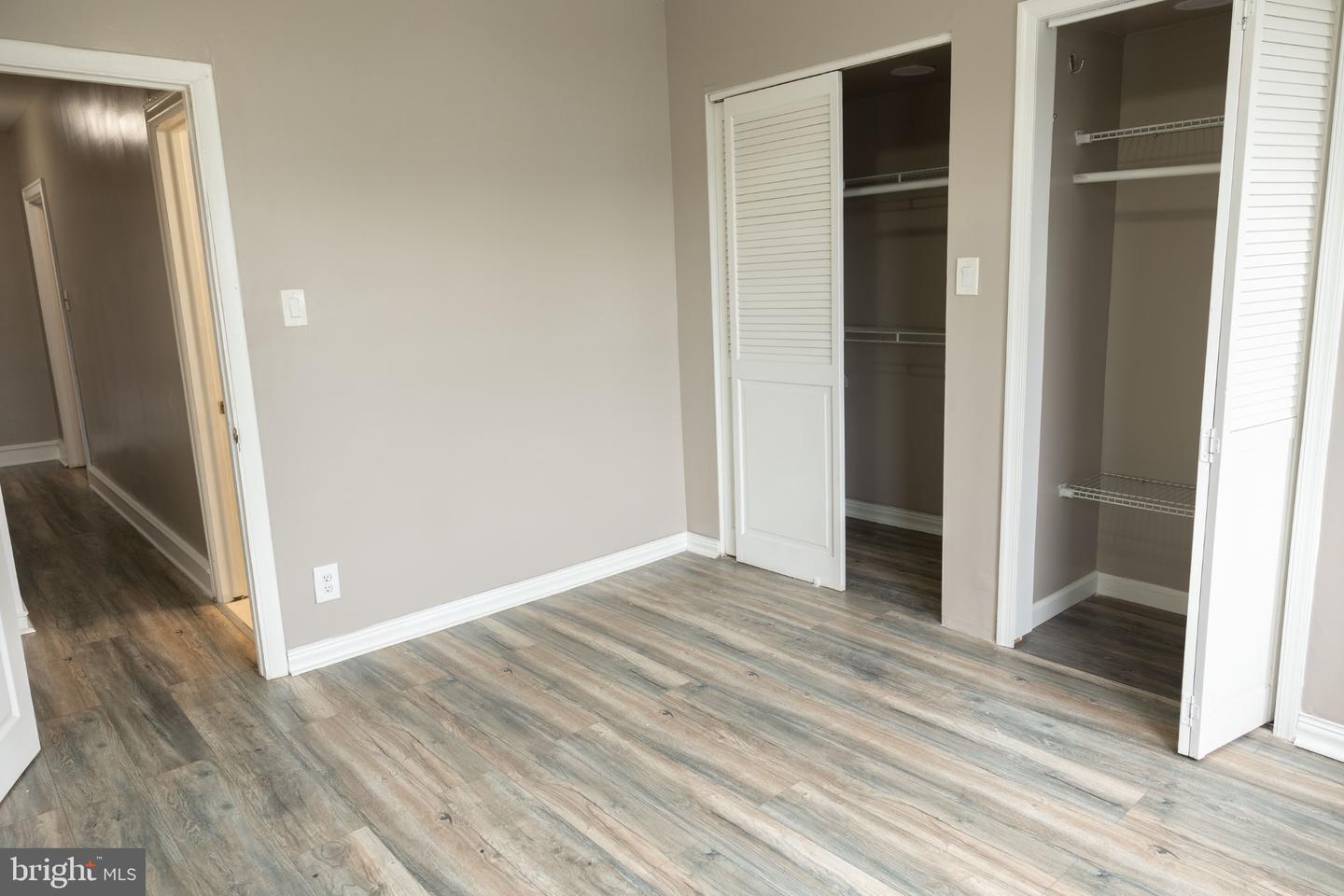6137 Argyle St Property Photo 13