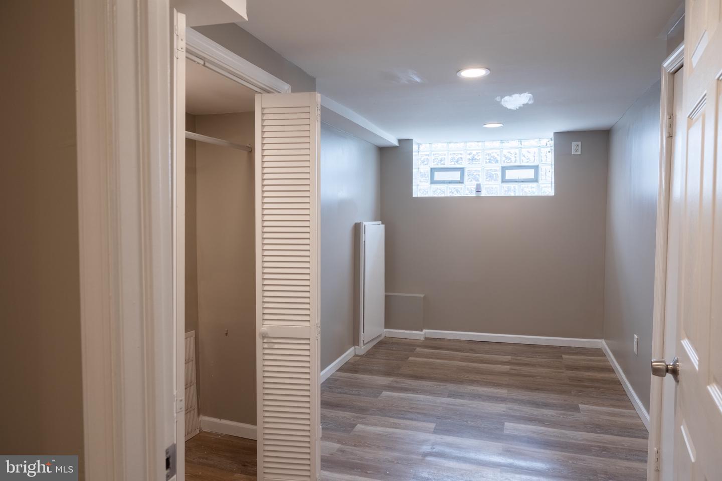 6137 Argyle St Property Photo 19