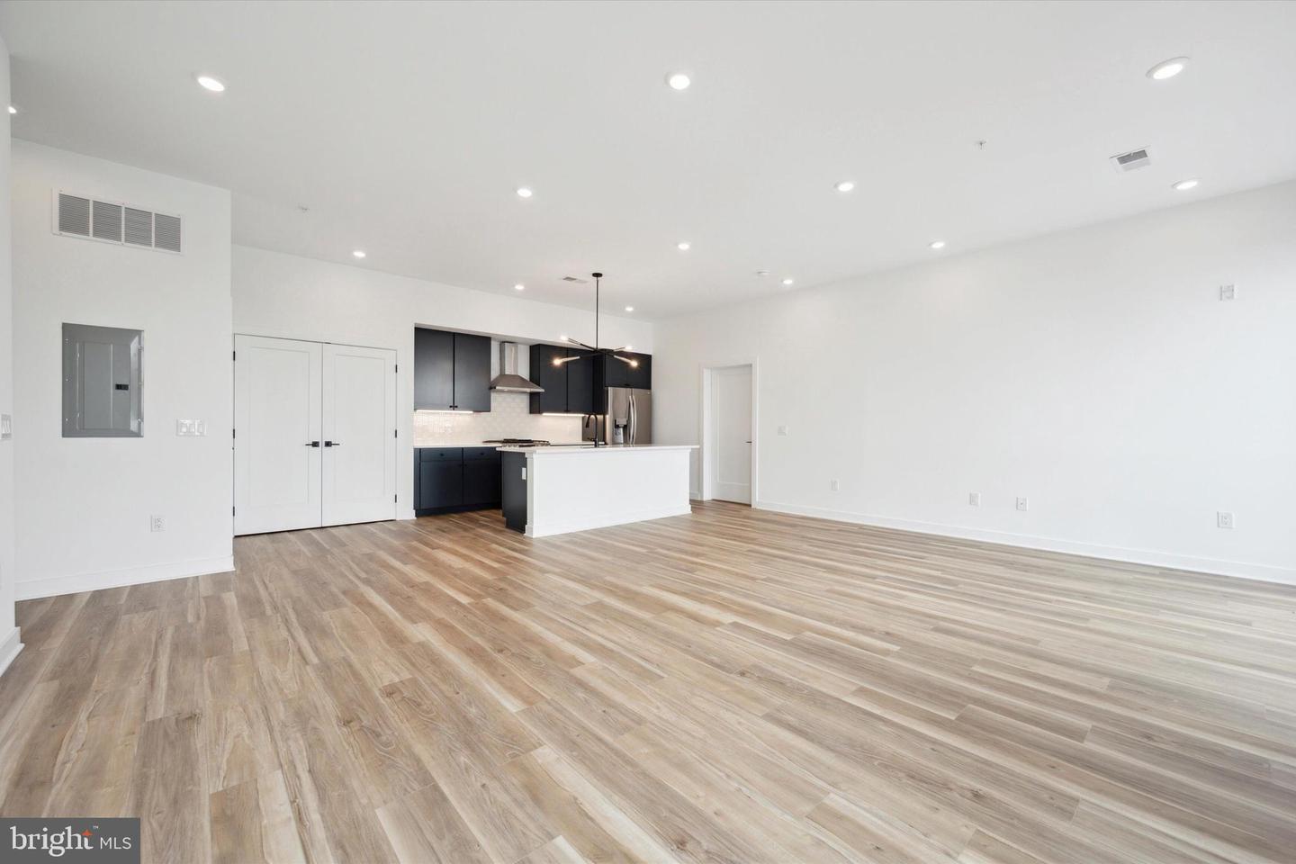 2636 E York St #606 Property Photo 13