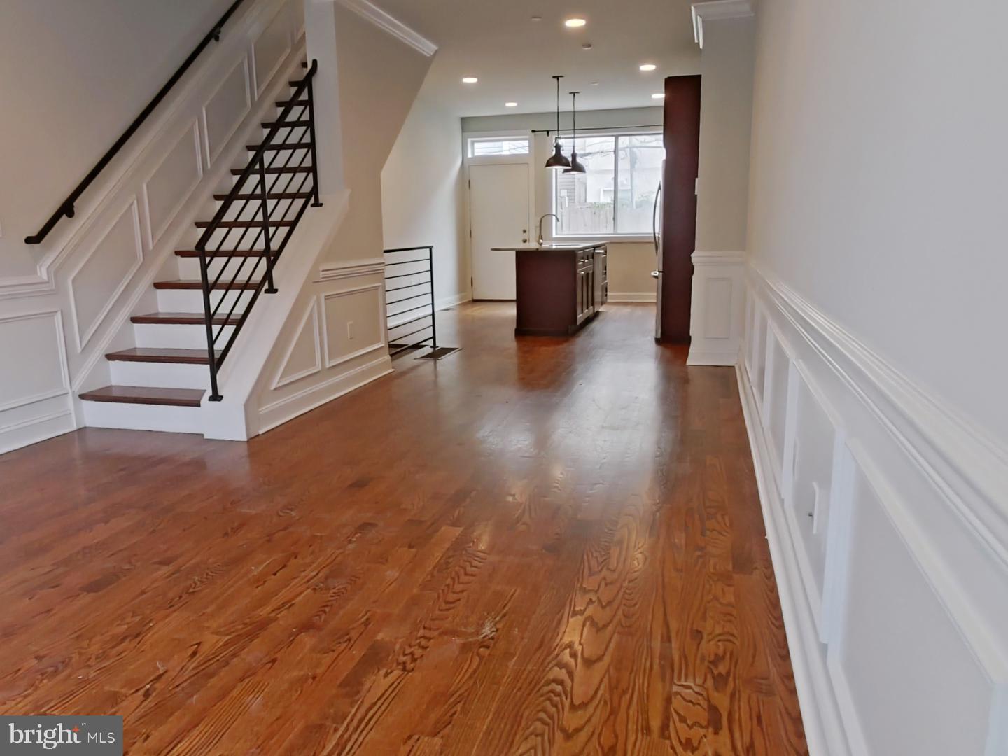 2017 Oakford St Property Photo 11