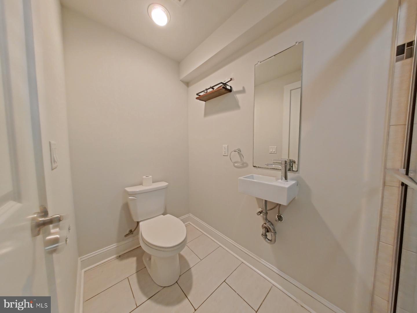 2017 Oakford St Property Photo 42