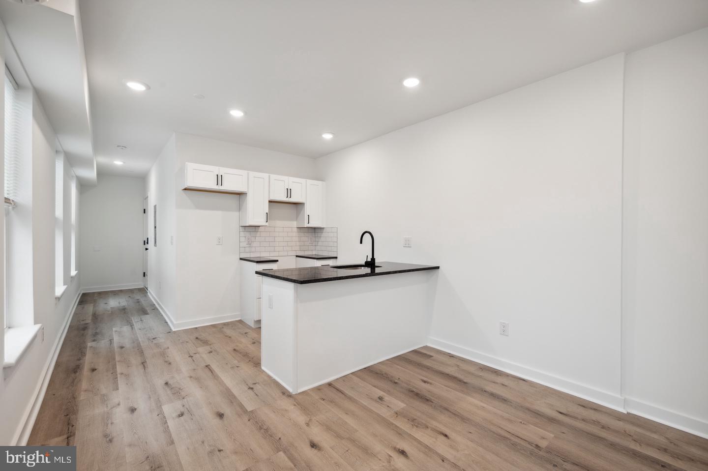 3458 Frankford Ave #5 Property Photo 3