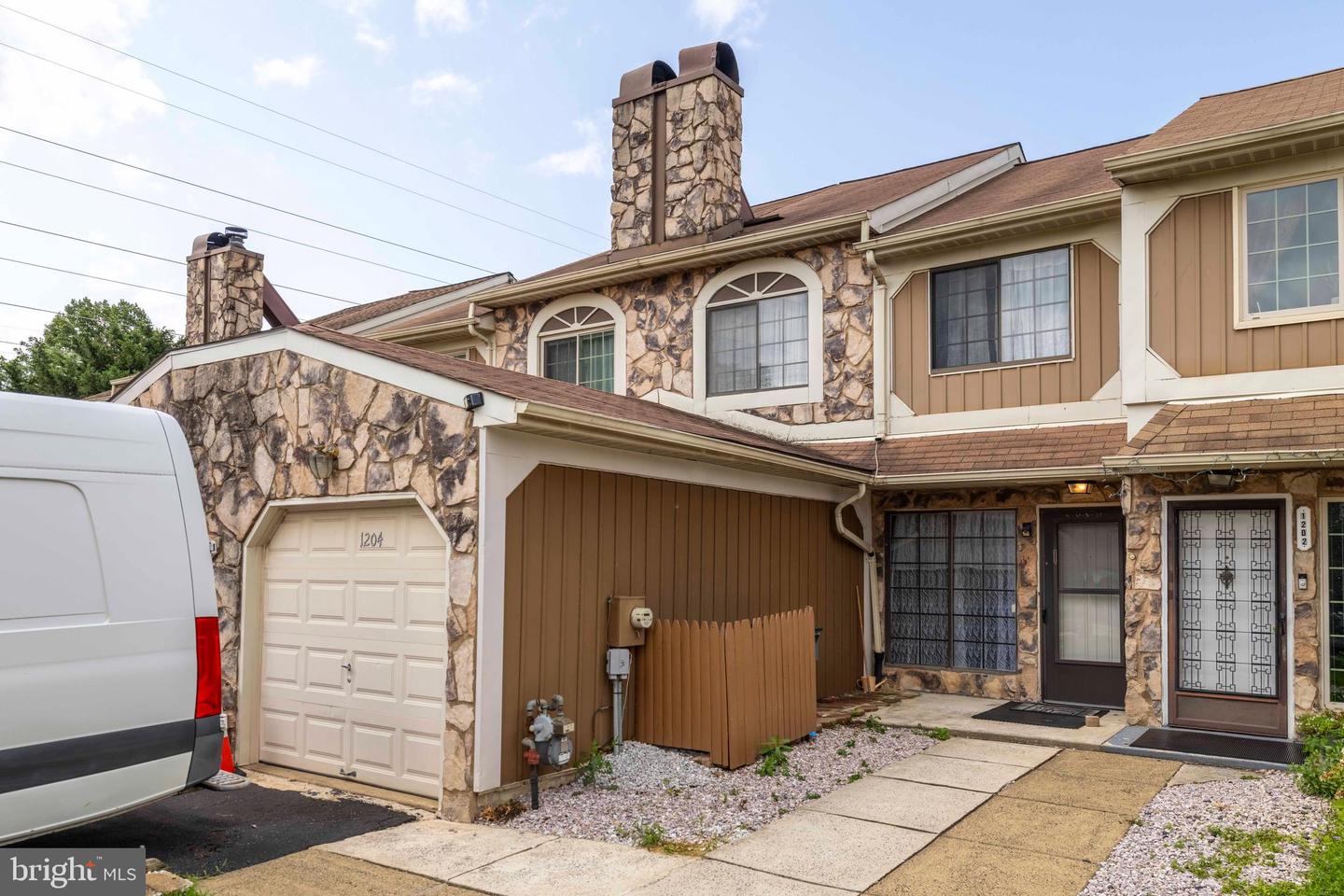 1204 FRIEL PL Property Photo 1