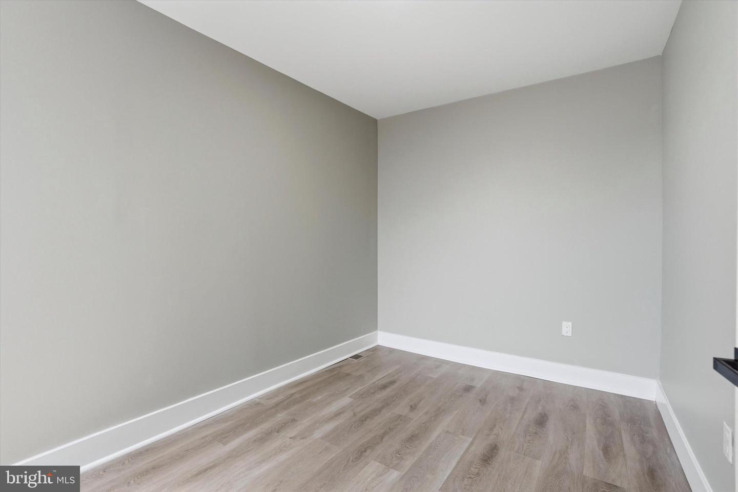 3185 Agate St Property Photo 18
