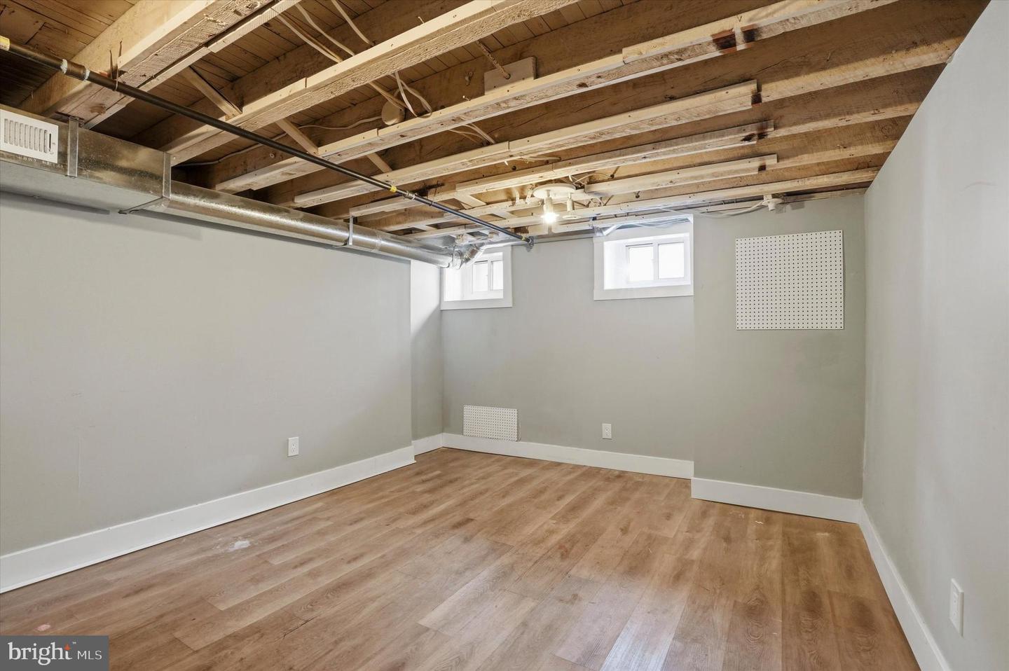 3185 Agate St Property Photo 22