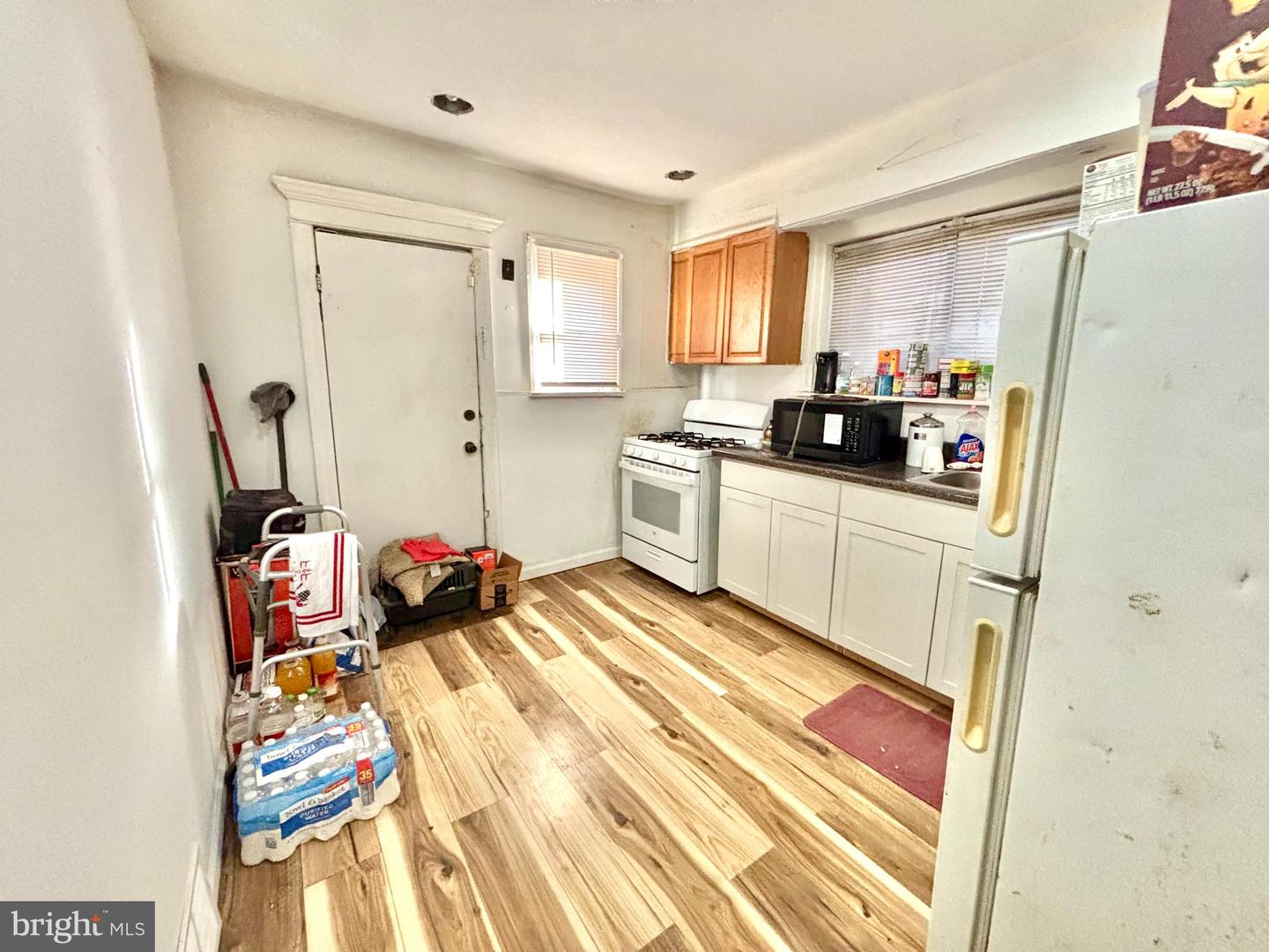 5144 W Stiles St Property Photo 5