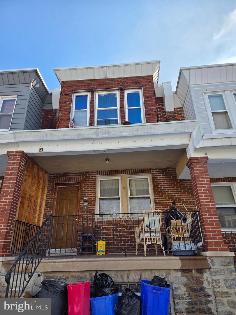 6033 N American St Property Photo 1