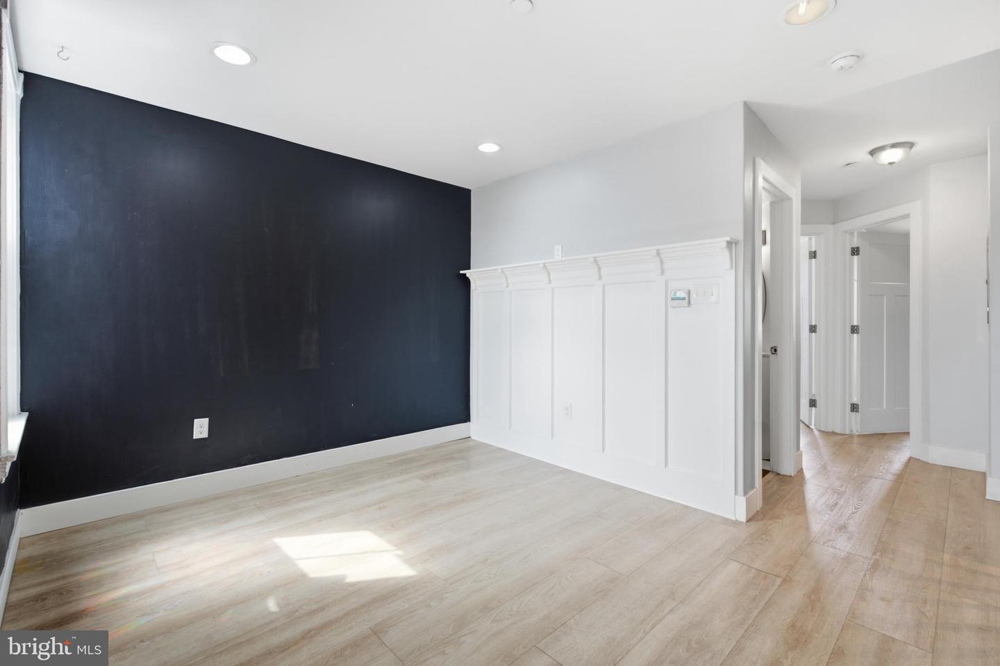 651 N 33rd St #3 Property Photo 18