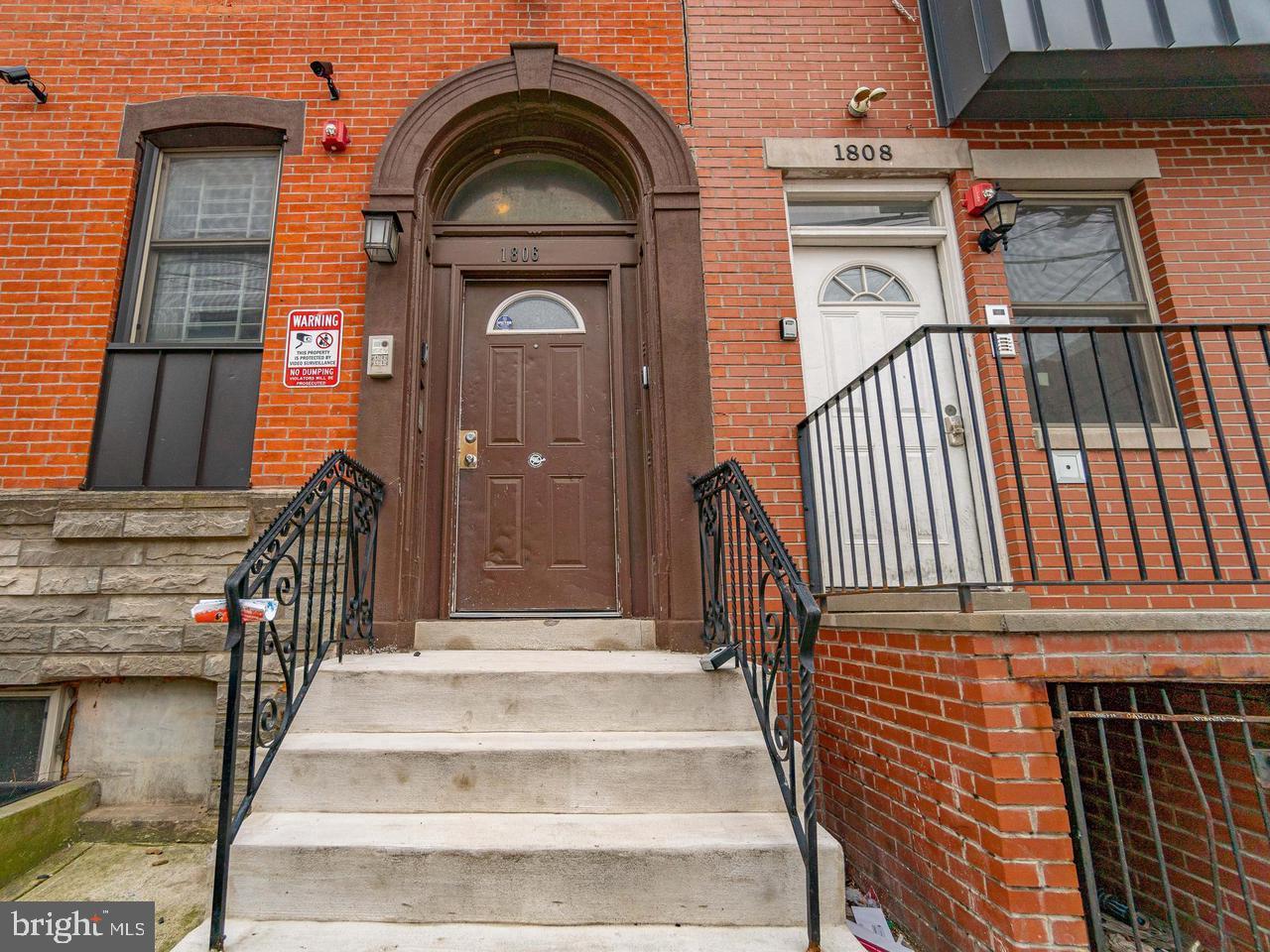 1806 W Berks St Property Photo 3