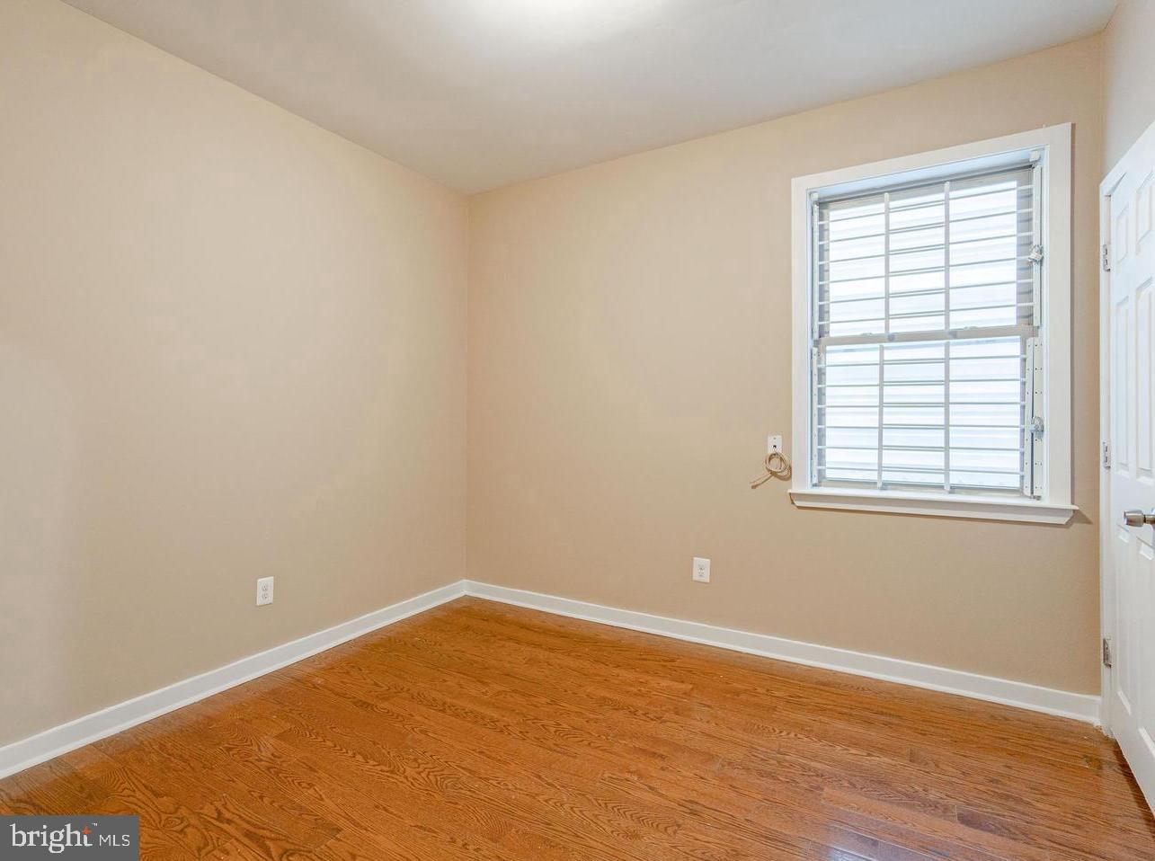 1806 W Berks St Property Photo 8