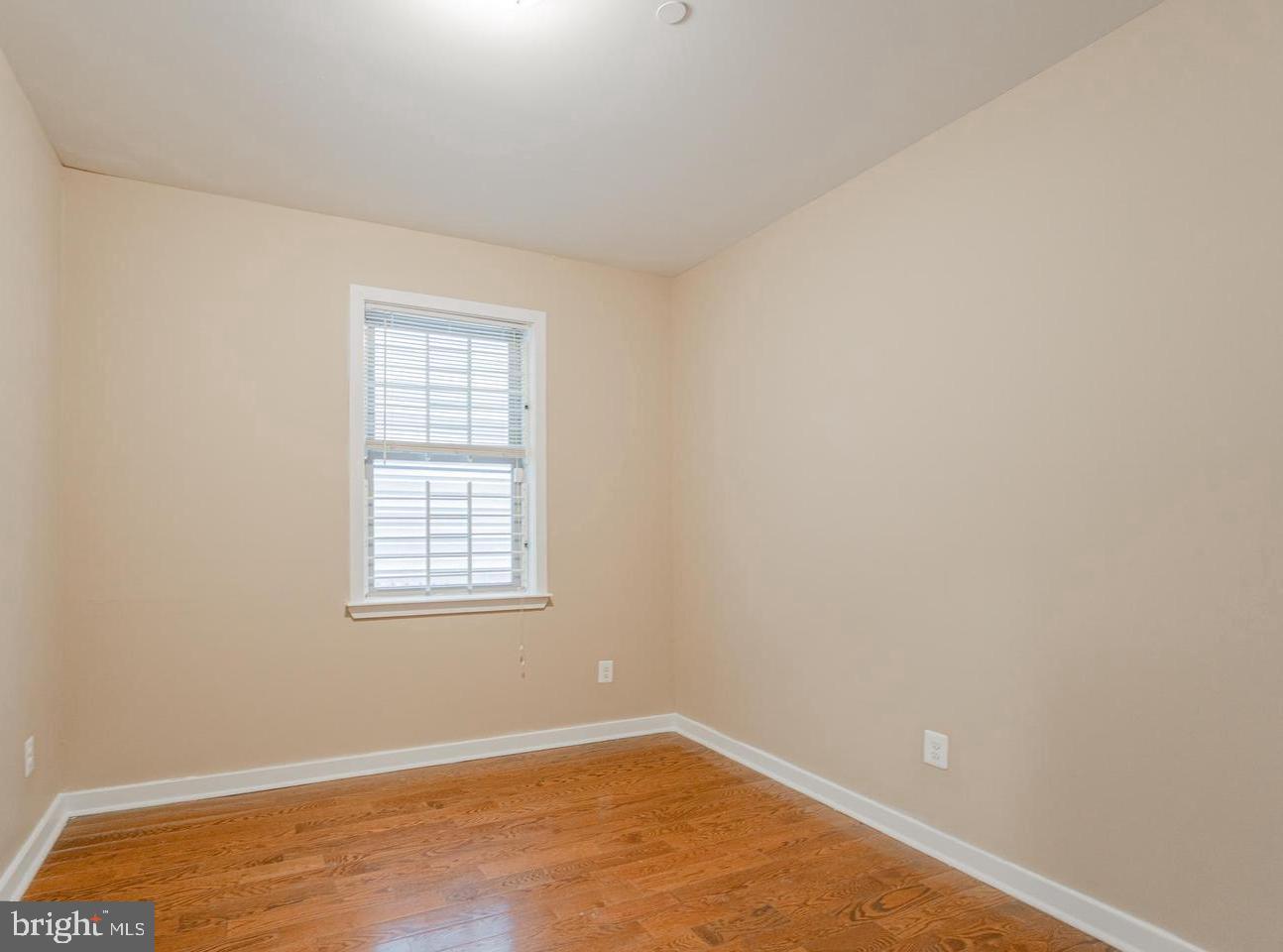 1806 W Berks St Property Photo 9