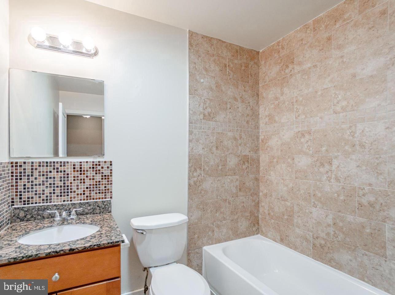 1806 W Berks St Property Photo 10