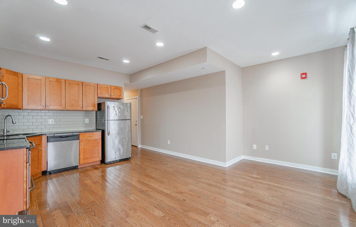 1806 W Berks St Property Photo 23