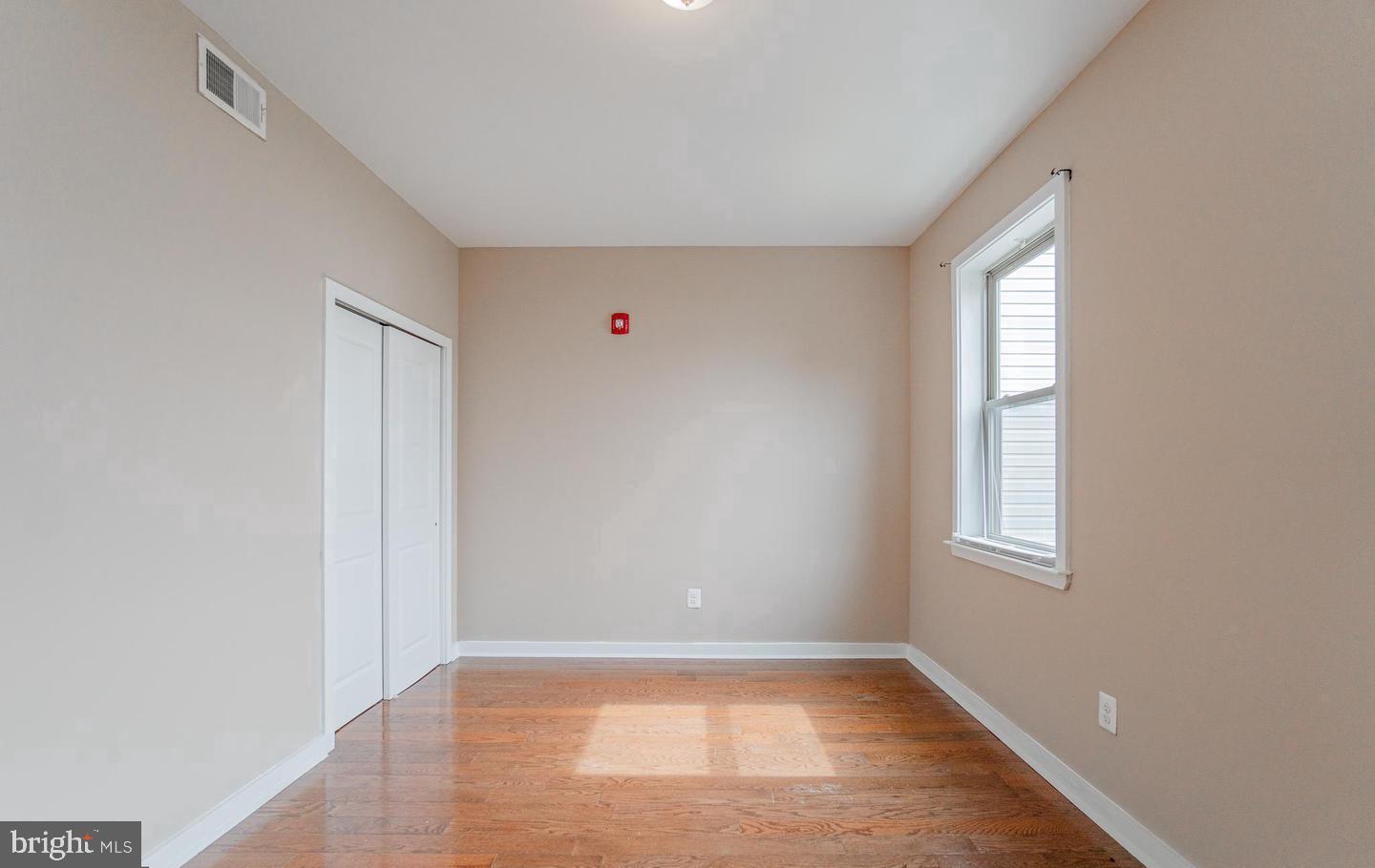 1806 W Berks St Property Photo 33