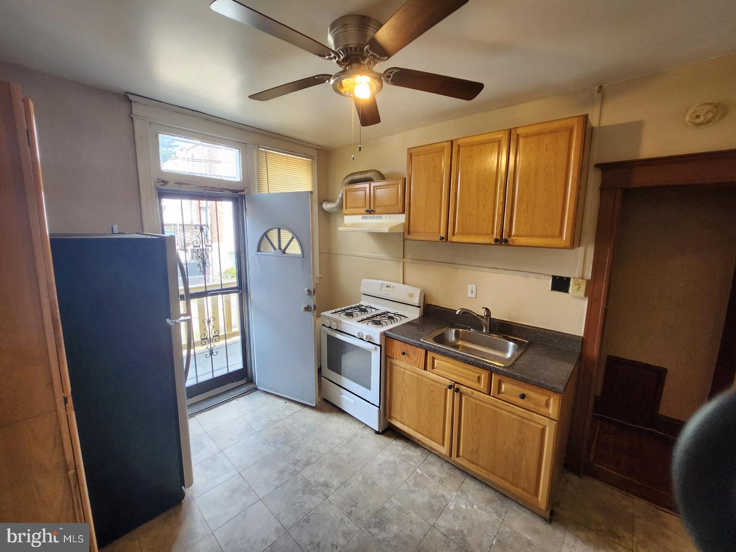 1721 68th Ave Property Photo 16