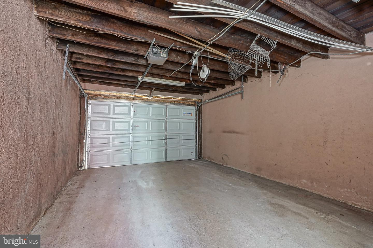 3227 Salmon St Property Photo 32