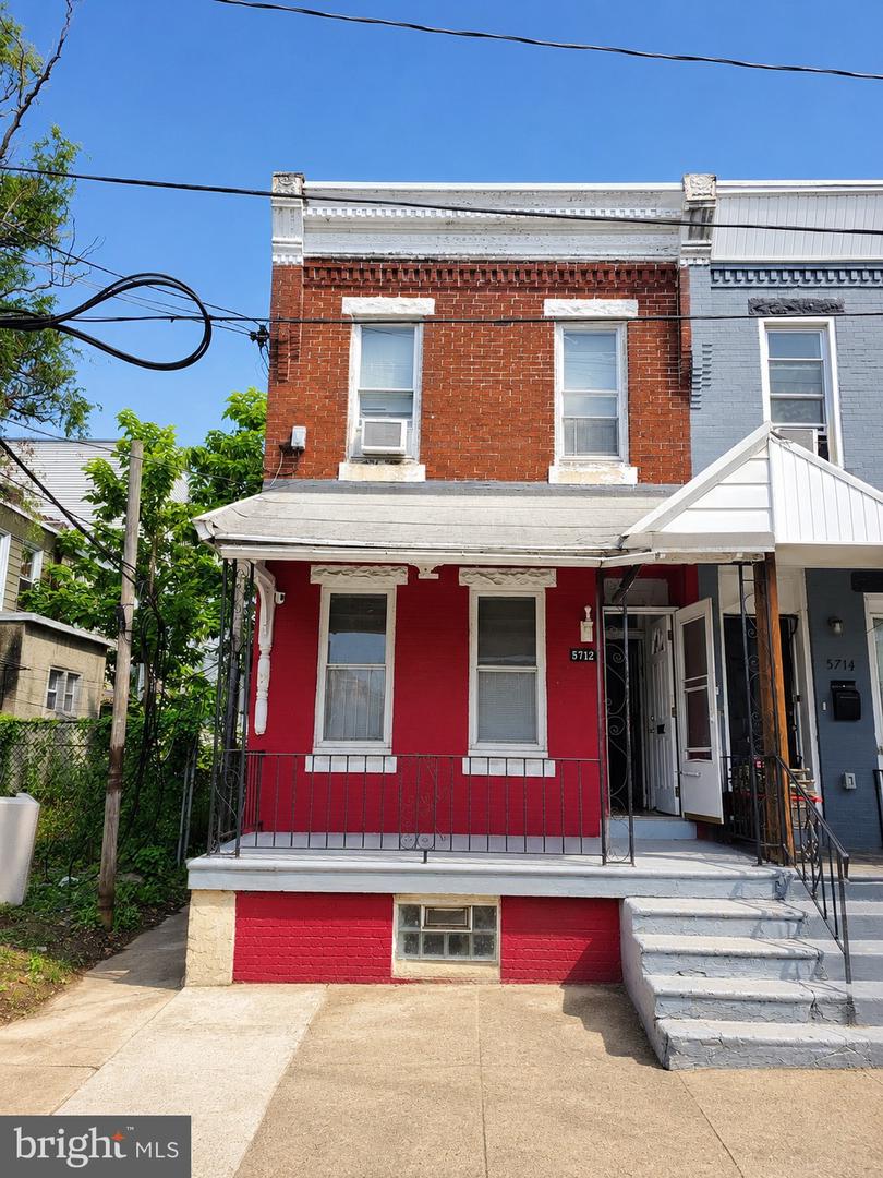 5712 COMMERCE ST Property Photo 1