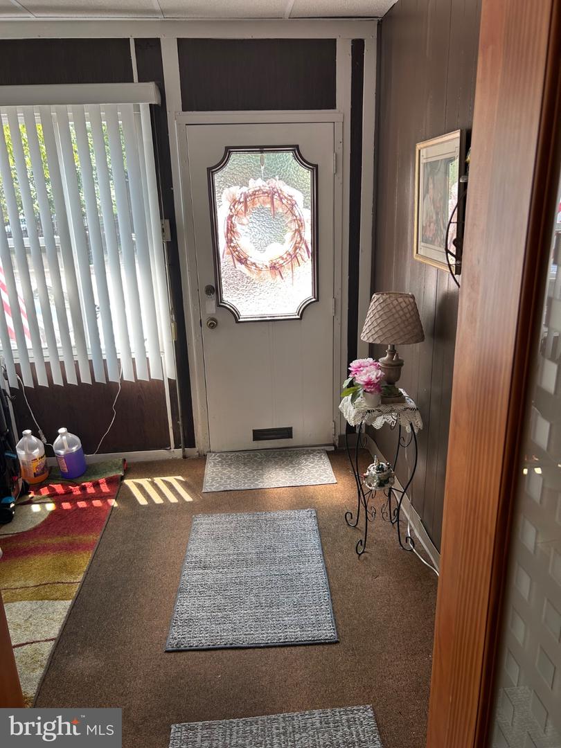 725 Mollbore Ter Property Photo 15