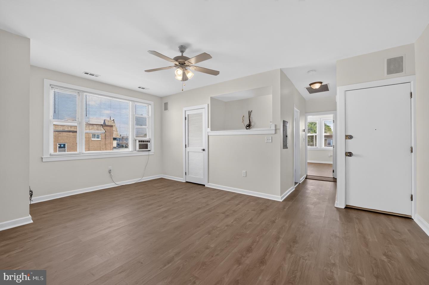 3301 W Allegheny Ave Property Photo 8