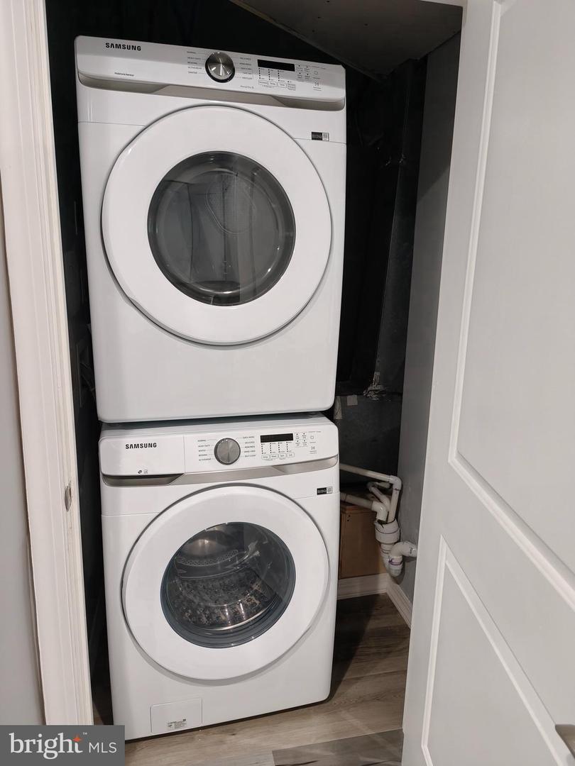 700-8 N Marshall St #c2 Property Photo 10
