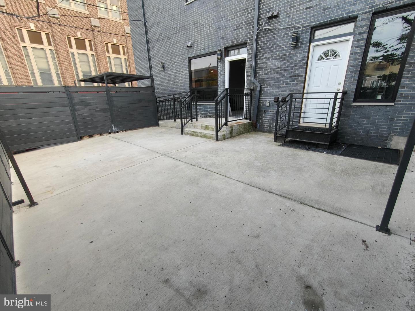 700-8 N Marshall St #c2 Property Photo 31