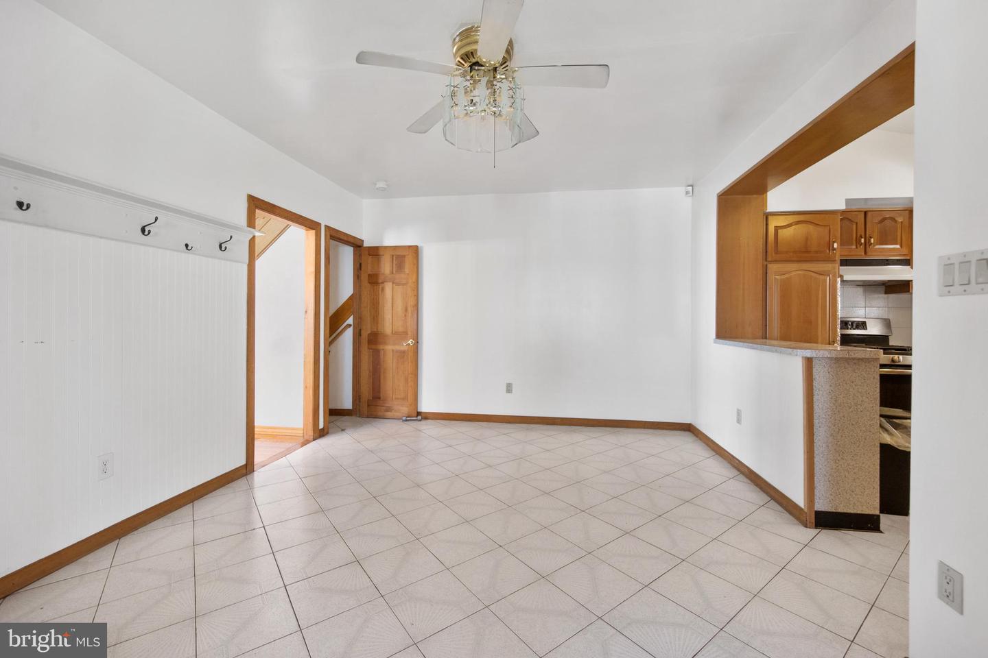8303 Algon Ave Property Photo 11