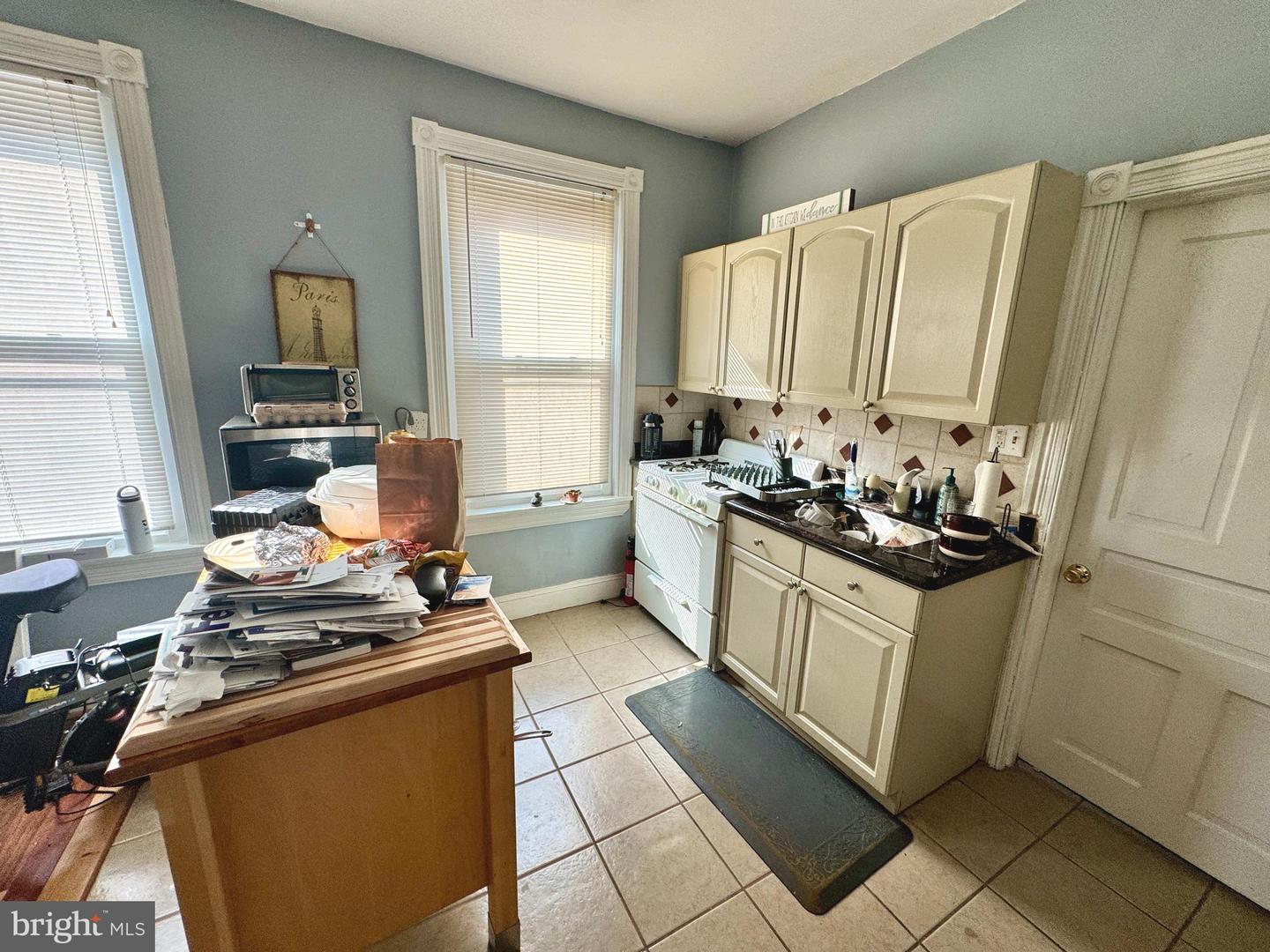1131 Cottman Ave Property Photo 23