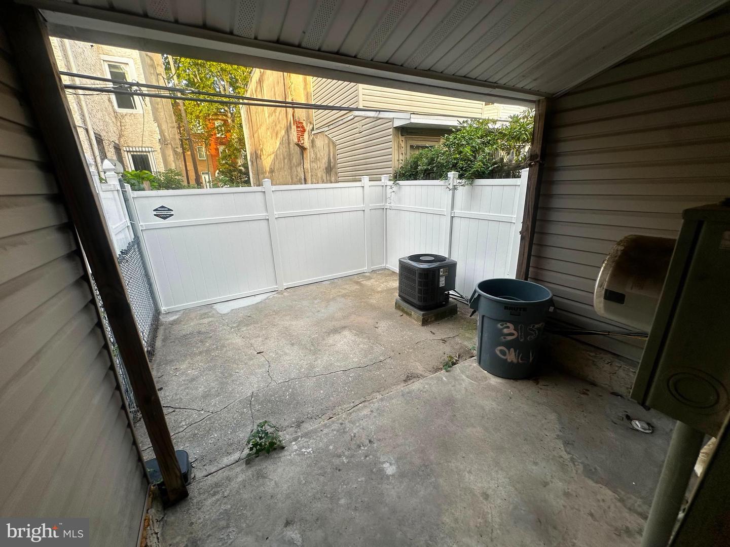 315 N Holly St Property Photo 14