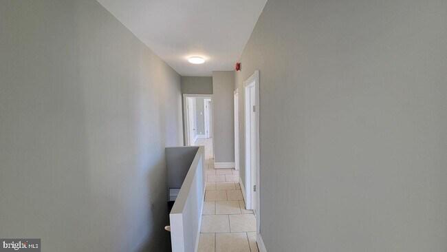 6031 Chestnut St Property Photo 3