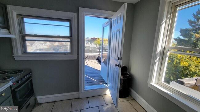 6031 Chestnut St Property Photo 5