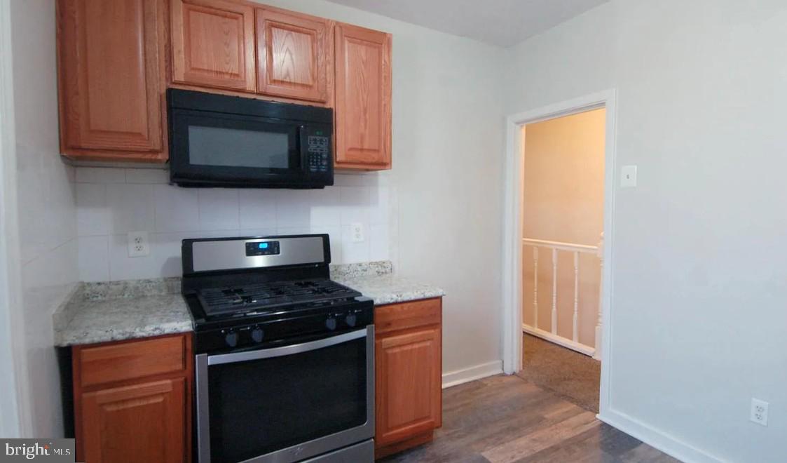 1662 N 59th St #2 Property Photo 4