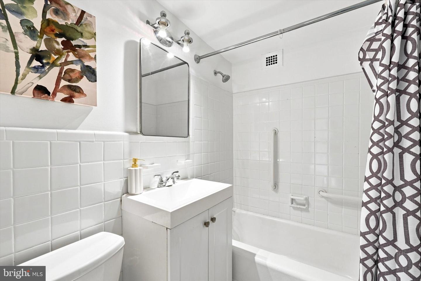 1810-18 Rittenhouse Sq #407-408 Property Photo 21