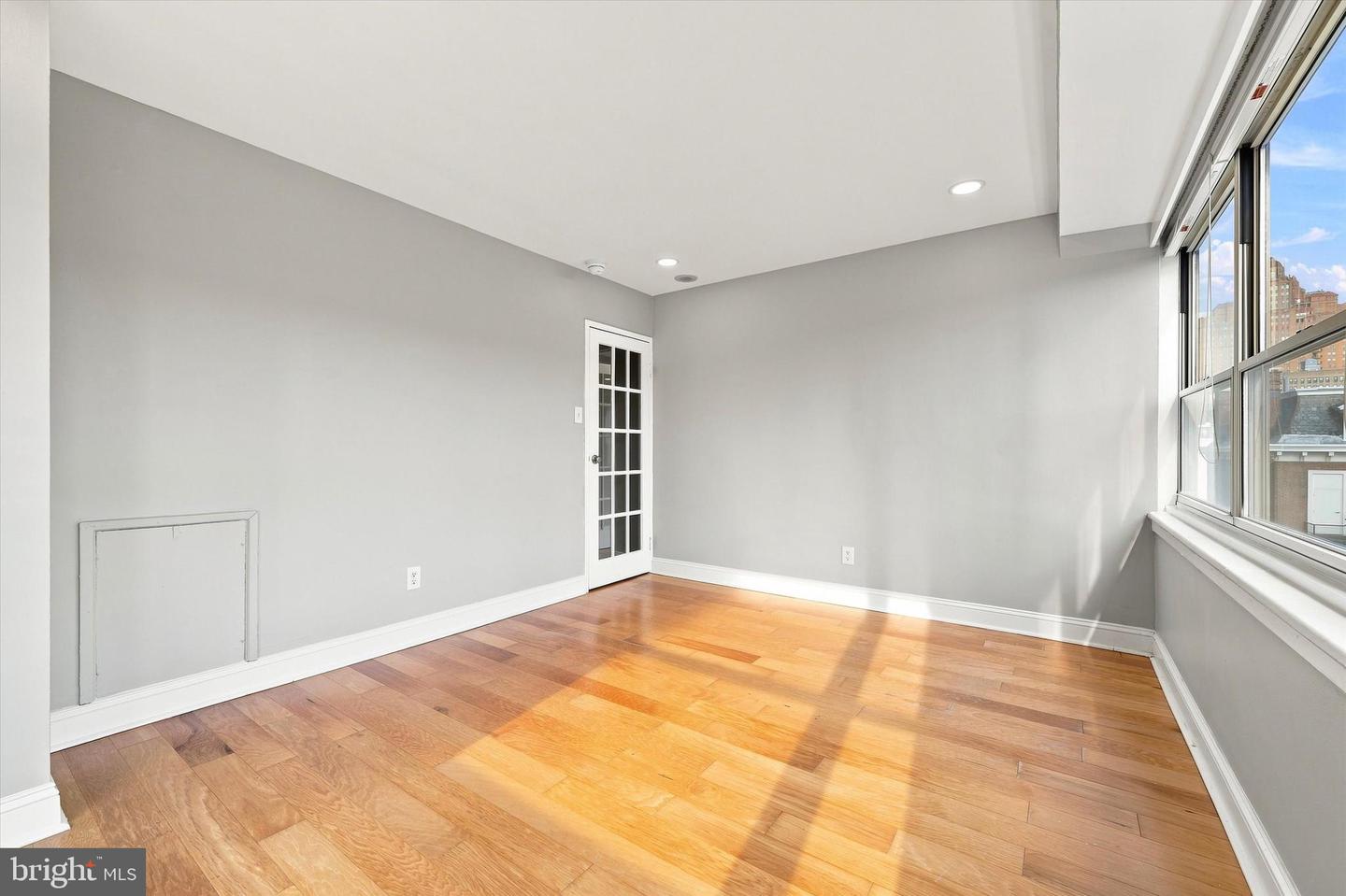 1810-18 Rittenhouse Sq #407-408 Property Photo 22