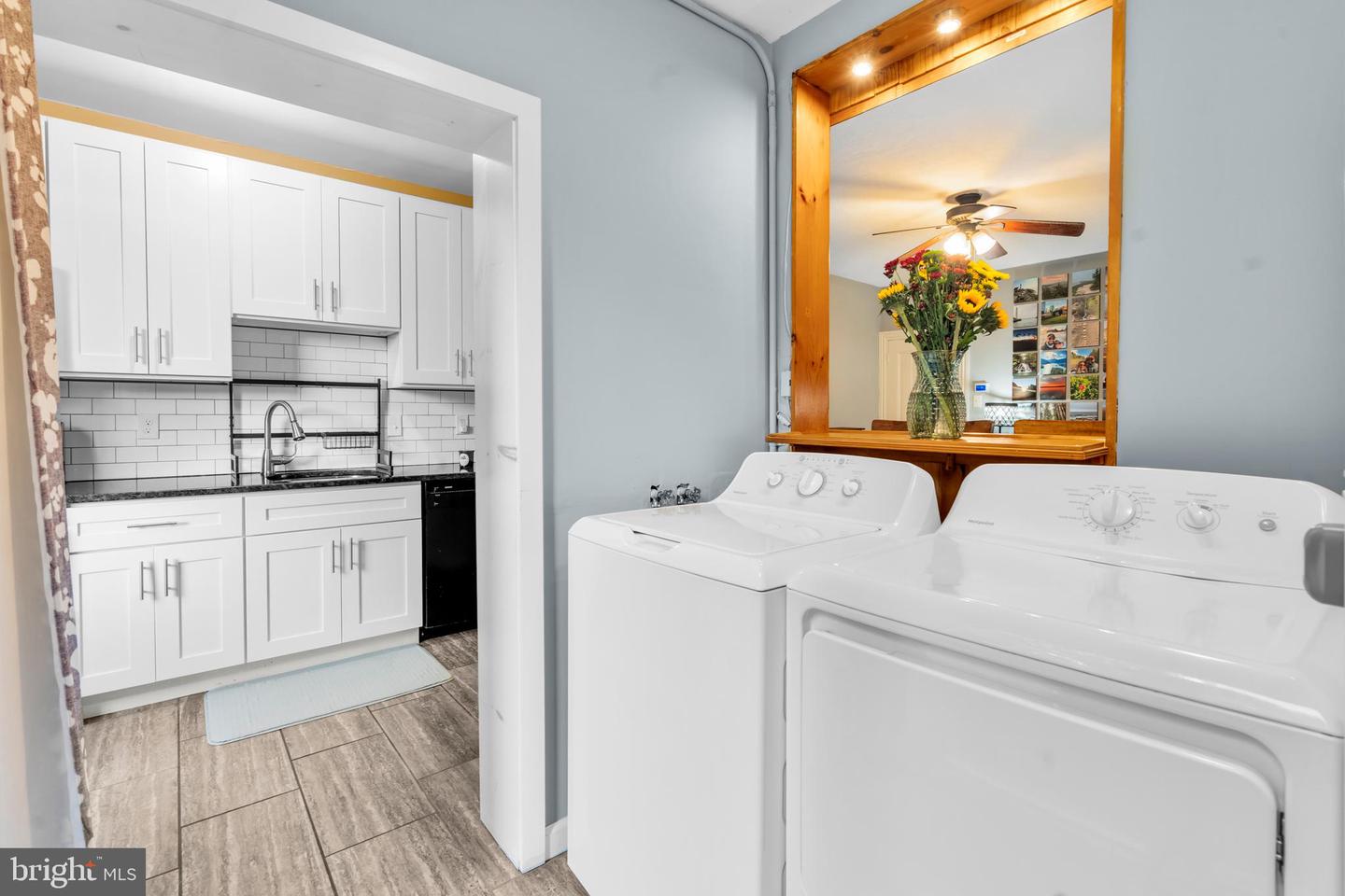 362 Martin St Property Photo 14