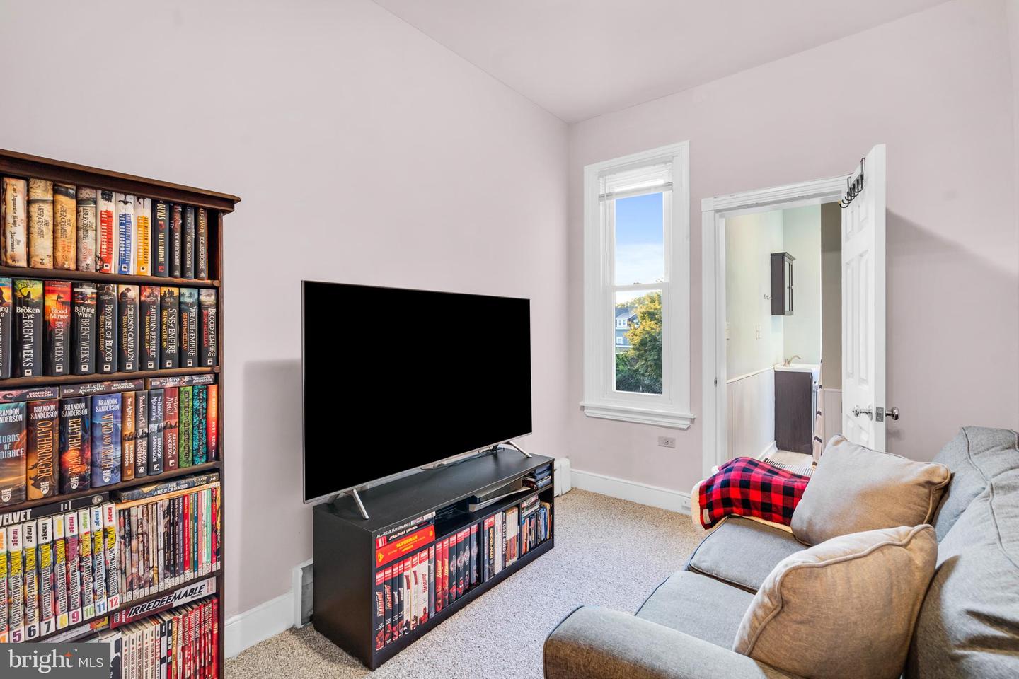 362 Martin St Property Photo 16
