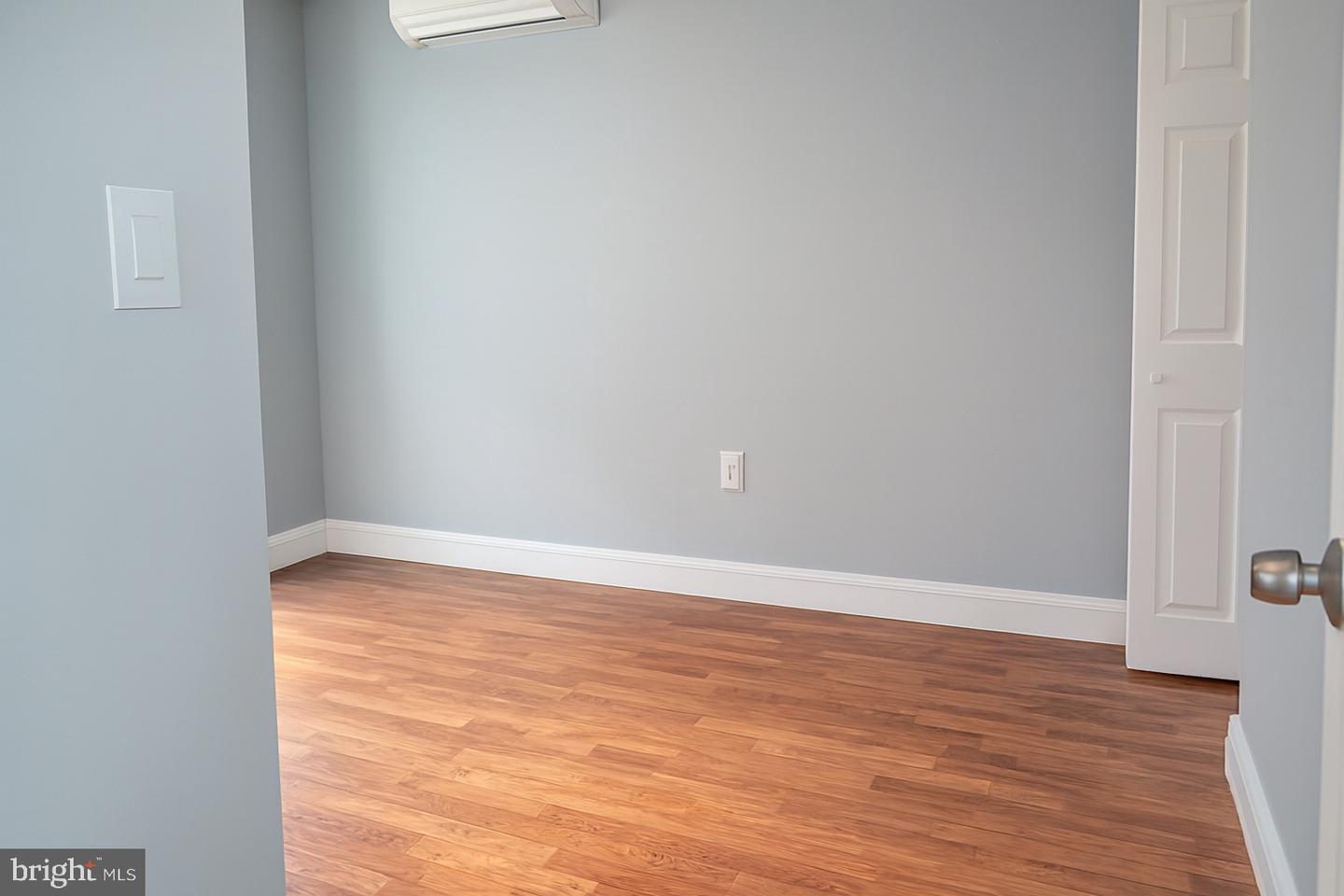 6774 Marsden St Property Photo 16