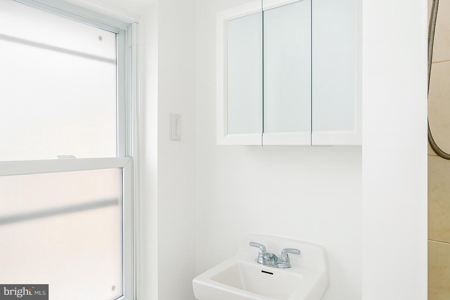 6774 Marsden St Property Photo 20
