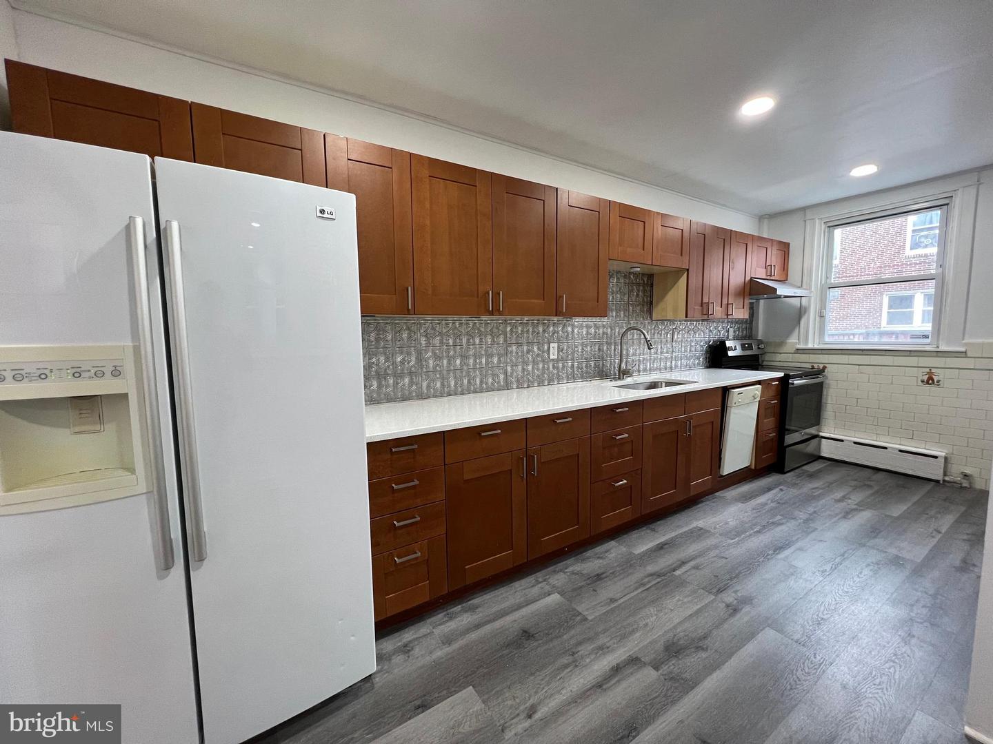 4243 Cottman Ave Property Photo 12