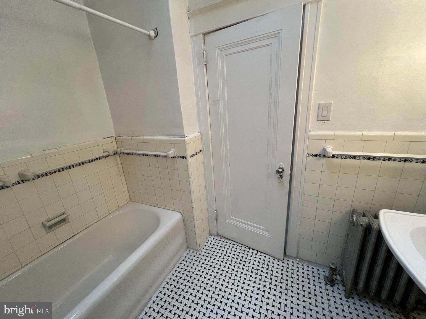 4243 Cottman Ave Property Photo 22