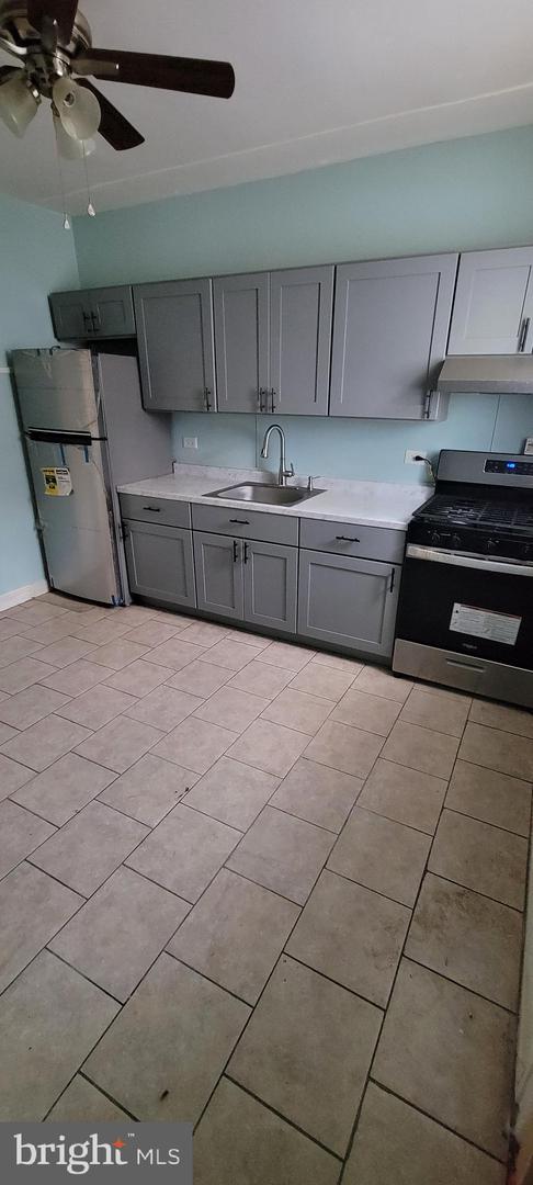 5261 E Roosevelt Blvd Property Photo 10