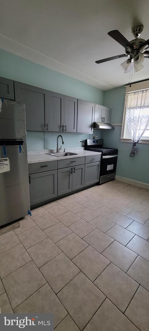 5261 E Roosevelt Blvd Property Photo 11