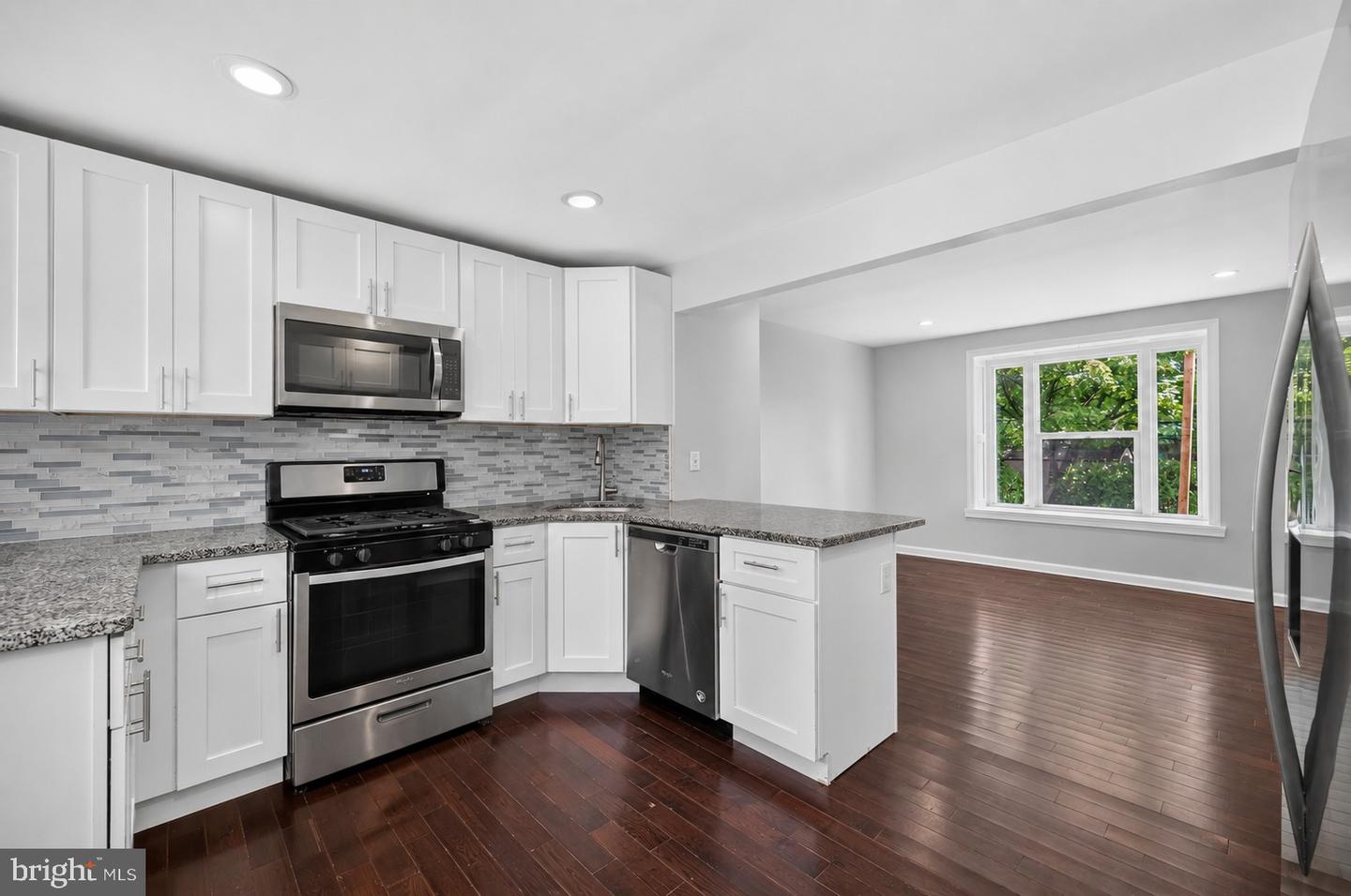 3 Lothian Pl Property Photo 26
