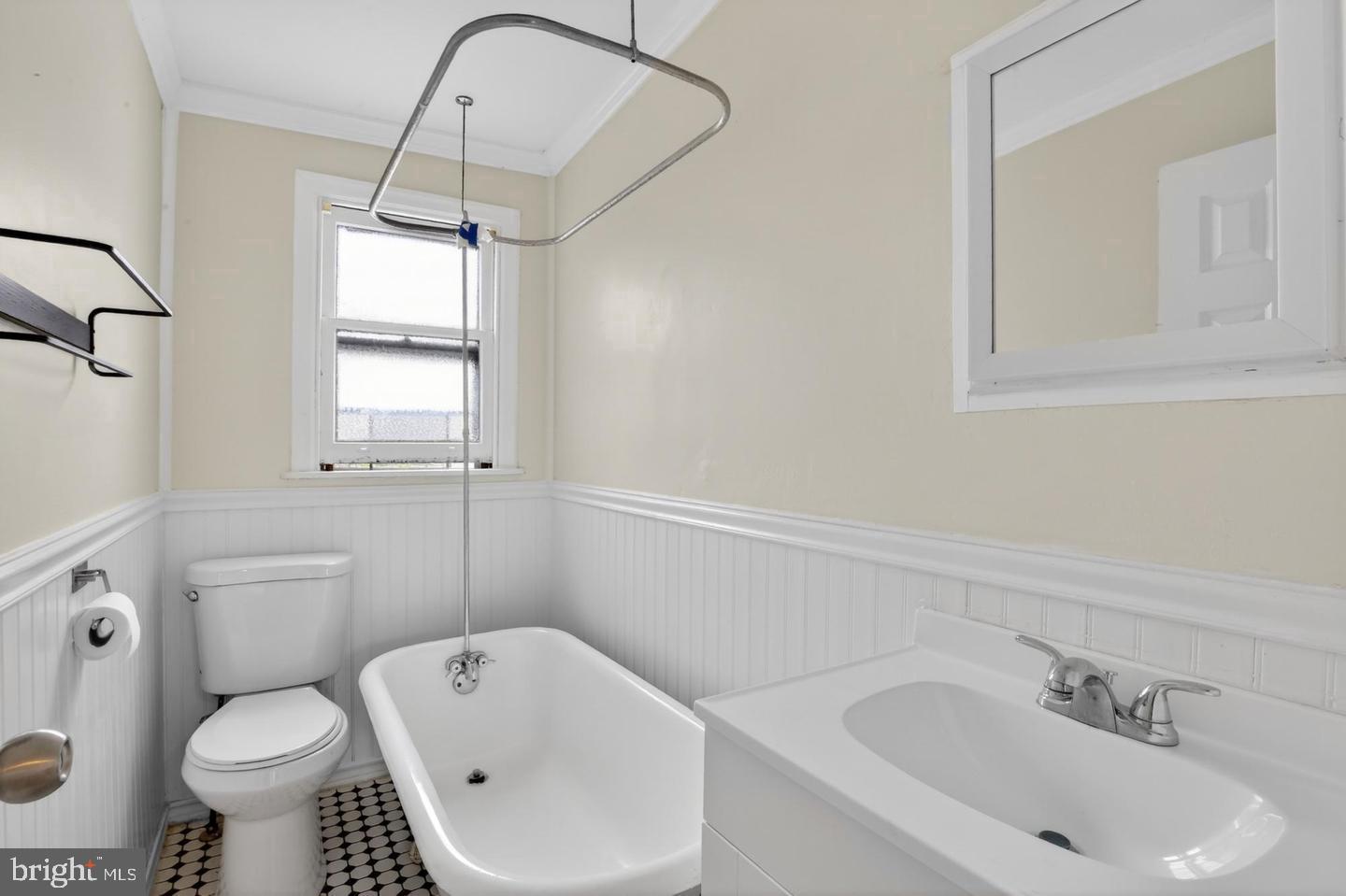2306 Mercer St Property Photo 21