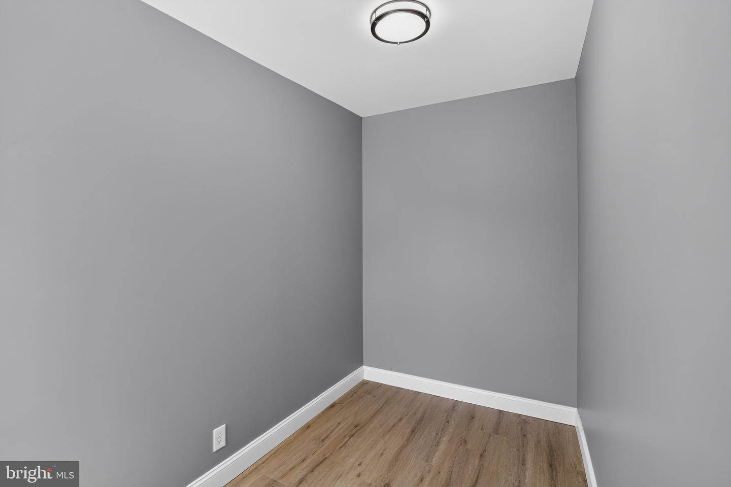 3053 Janney St Property Photo 18