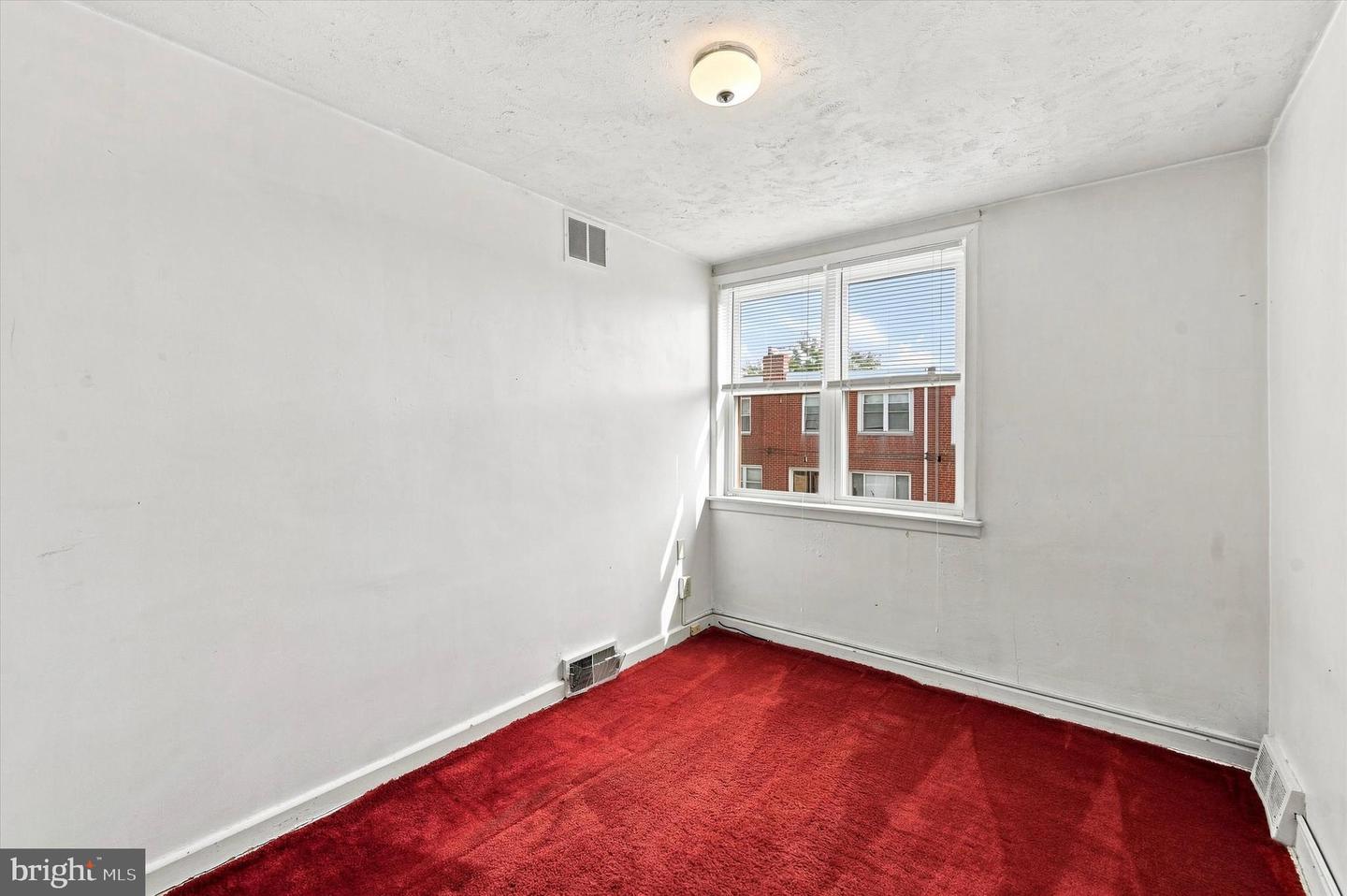 7959 Gilbert St Property Photo 21