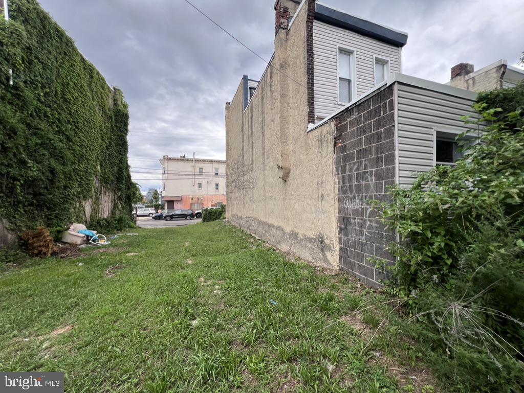 3705 Old York Property Photo 3