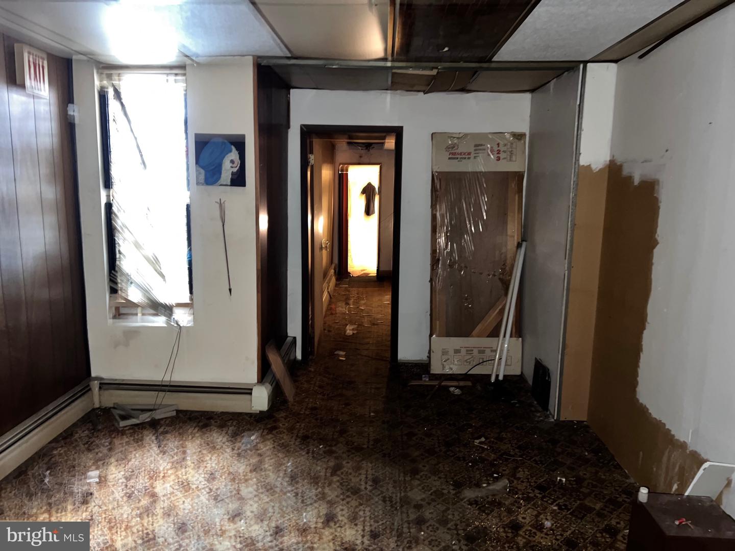 1734 Snyder Ave Property Photo 5